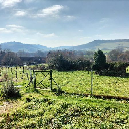 Agreable Chambre Meublee, Vue Sur La Vallee De L'Auxois Villy-en-Auxois Eksteriør billede